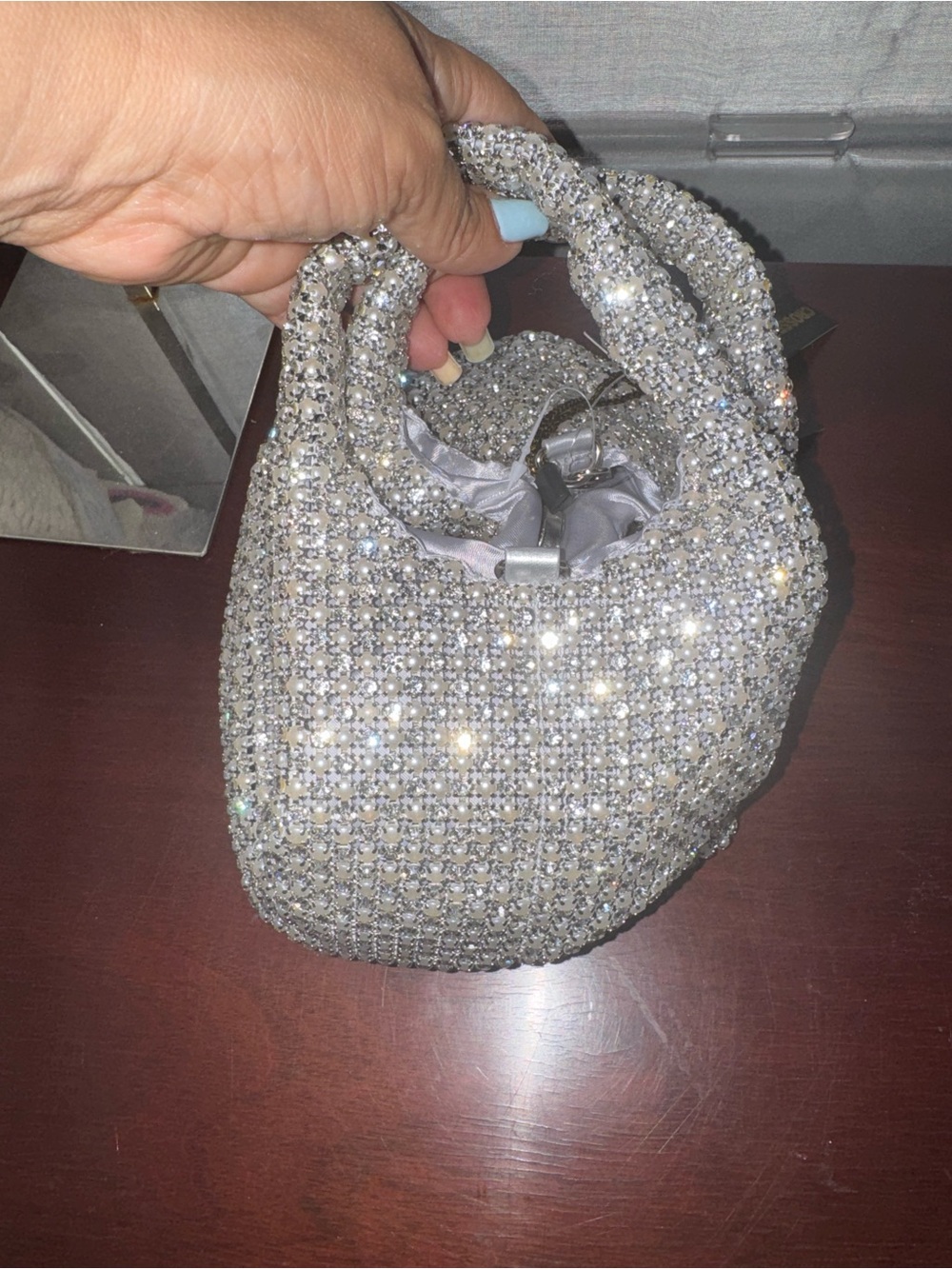Silver Crystal and Pearl Beaded Women’s Evening Bag